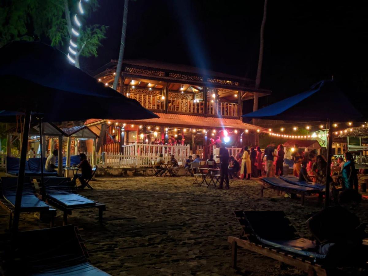 Blue Sand Beach Resort Trincomalee Exterior photo